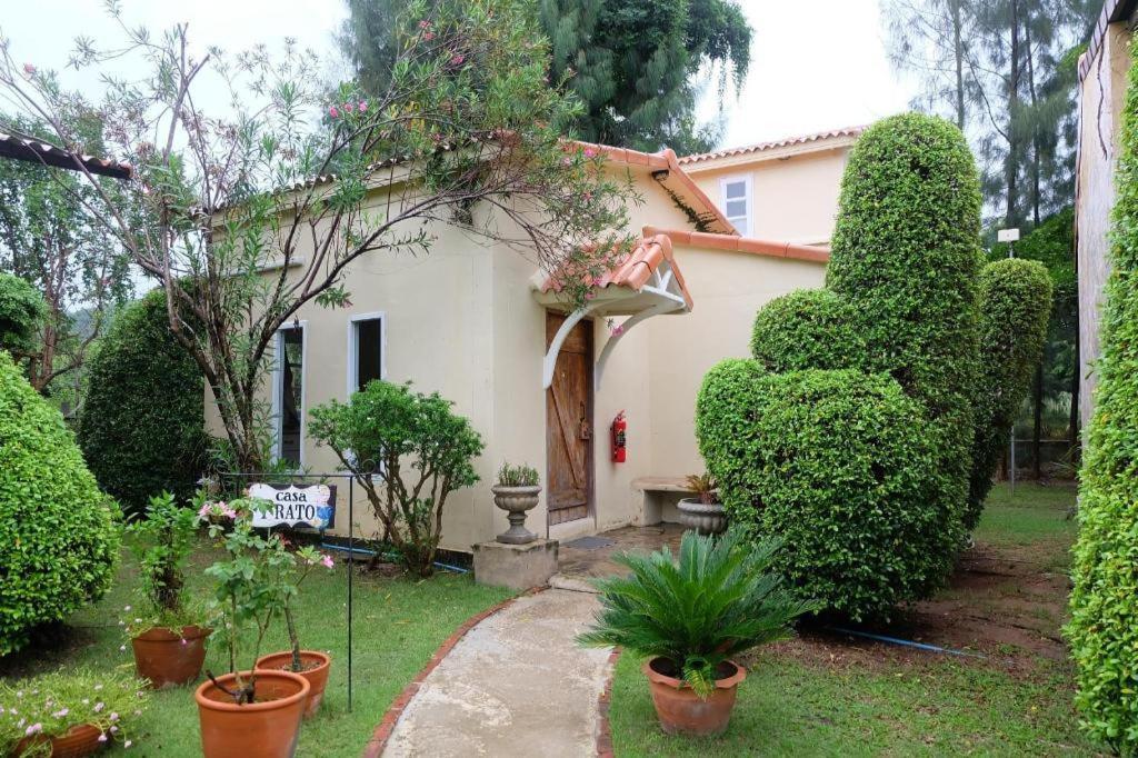 Villa Tuscany Country Resort Суан Фунг Екстериор снимка