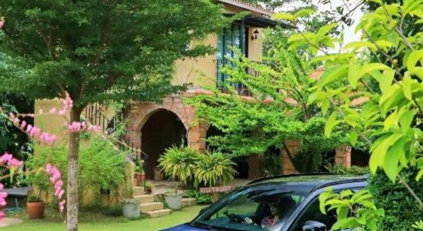 Villa Tuscany Country Resort Суан Фунг Екстериор снимка
