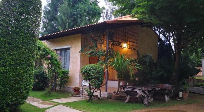 Villa Tuscany Country Resort Суан Фунг Екстериор снимка