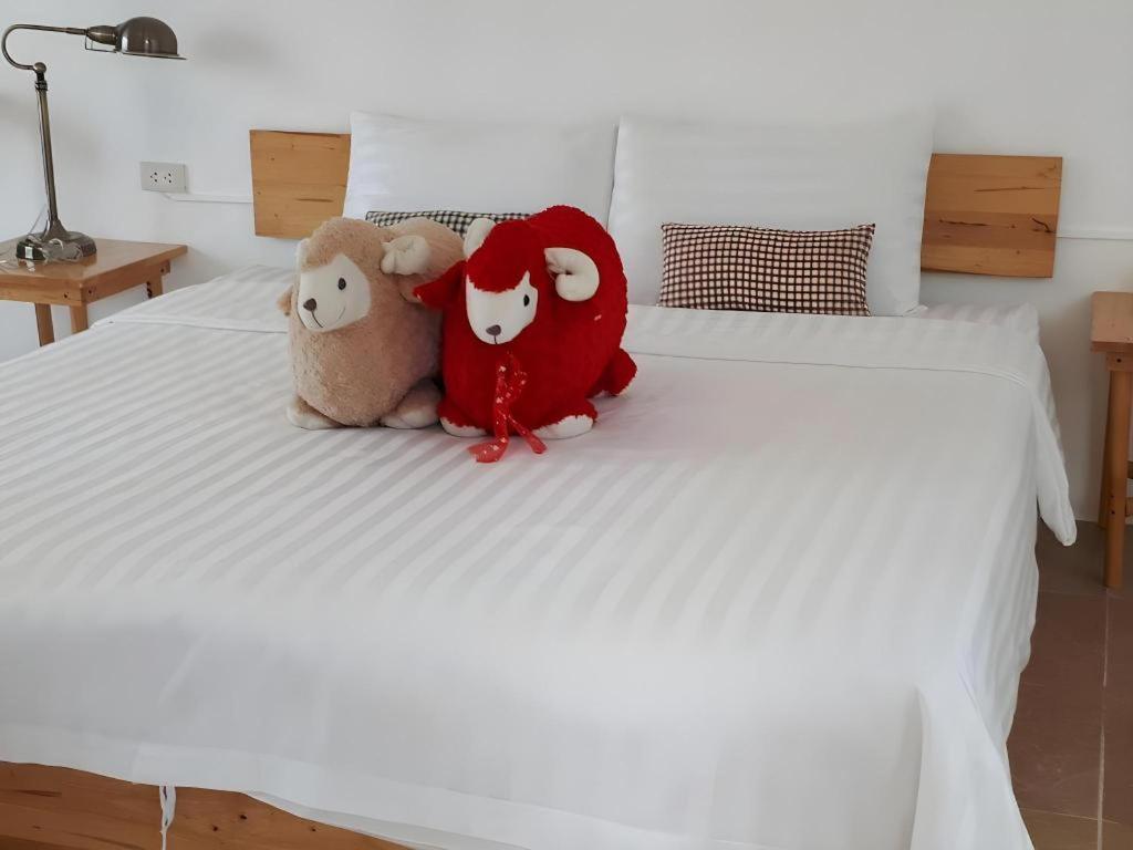 Villa Tuscany Country Resort Суан Фунг Екстериор снимка